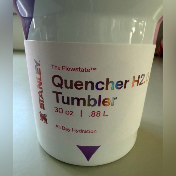 Stanley 30oz H20 Flowstate Quencher Tumbler Frost Heart Gradient NWT - Picture 4 of 5